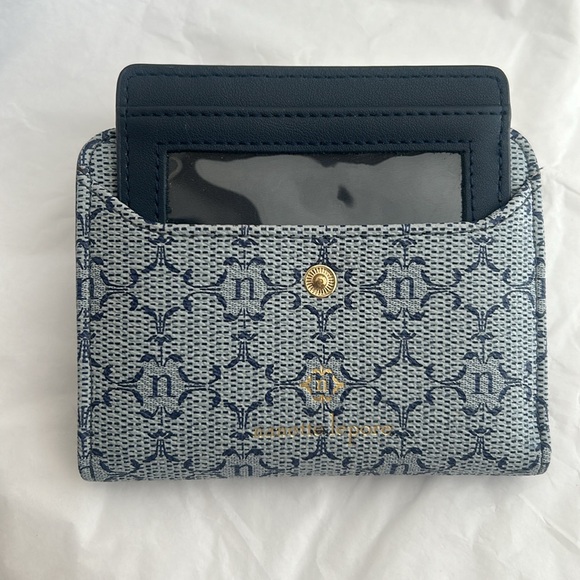 Nanette Lepore Wallet Blue With Removable Card Case - Picture 8 of 9